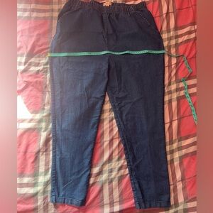 Blue Ankle Cropped Jeans with Classic Denim Style